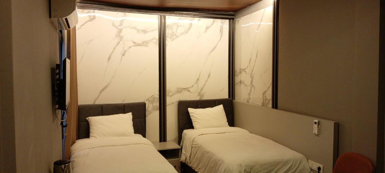 Goekotta Suite Istanbul Exterior photo